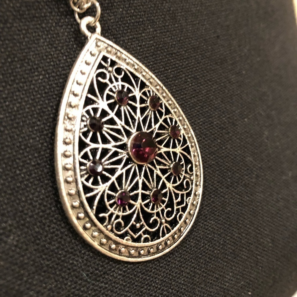 GARNET Necklace - Picture 3 of 7